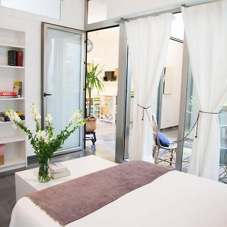 Beautiful Silent Apartment Private Parking Sevilla Bagian luar foto