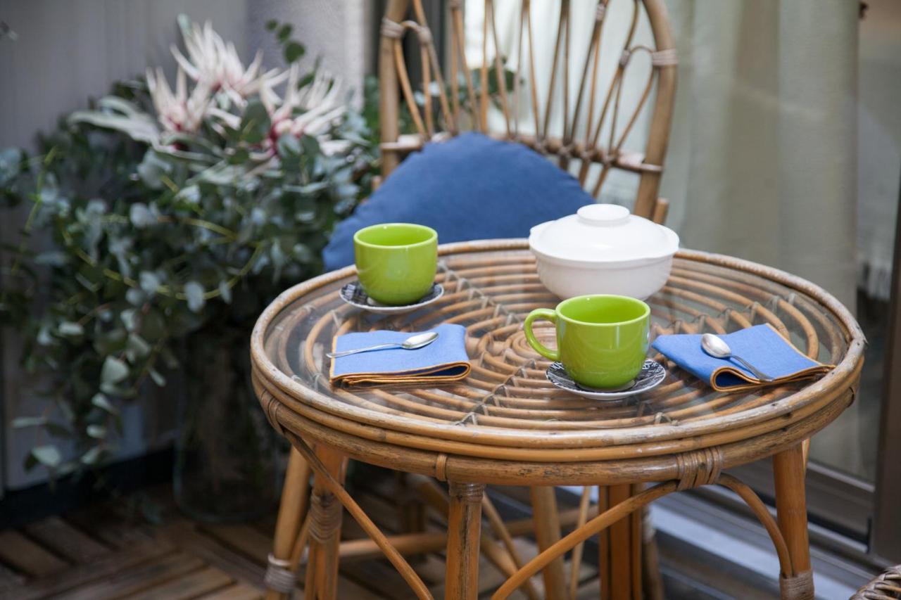 Beautiful Silent Apartment Private Parking Sevilla Bagian luar foto